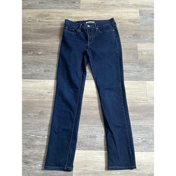 Levi Strauss & Co Size 28 Shaping Slim 312 - Picture 1 of 3
